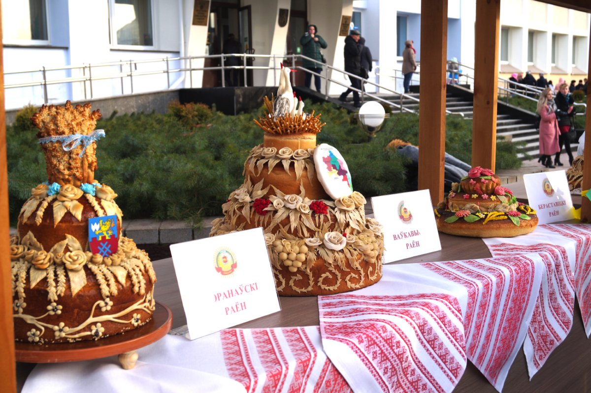 Хлеб всему голова