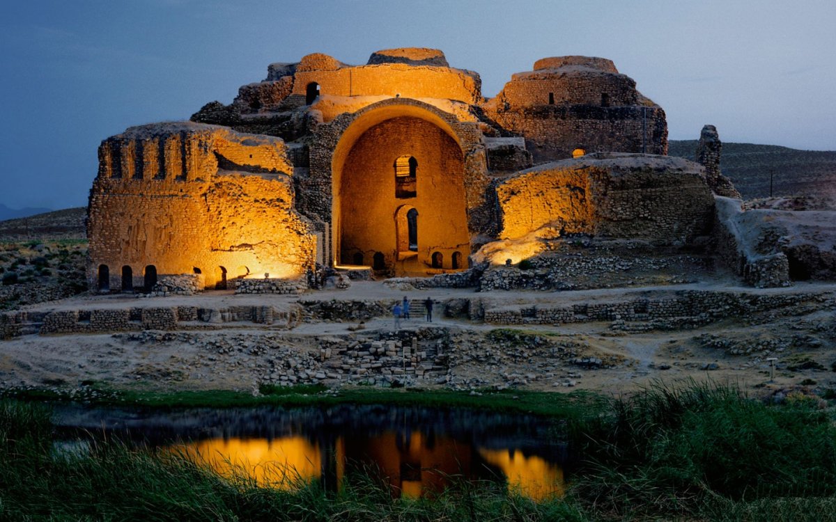 Сасанидская архитектура