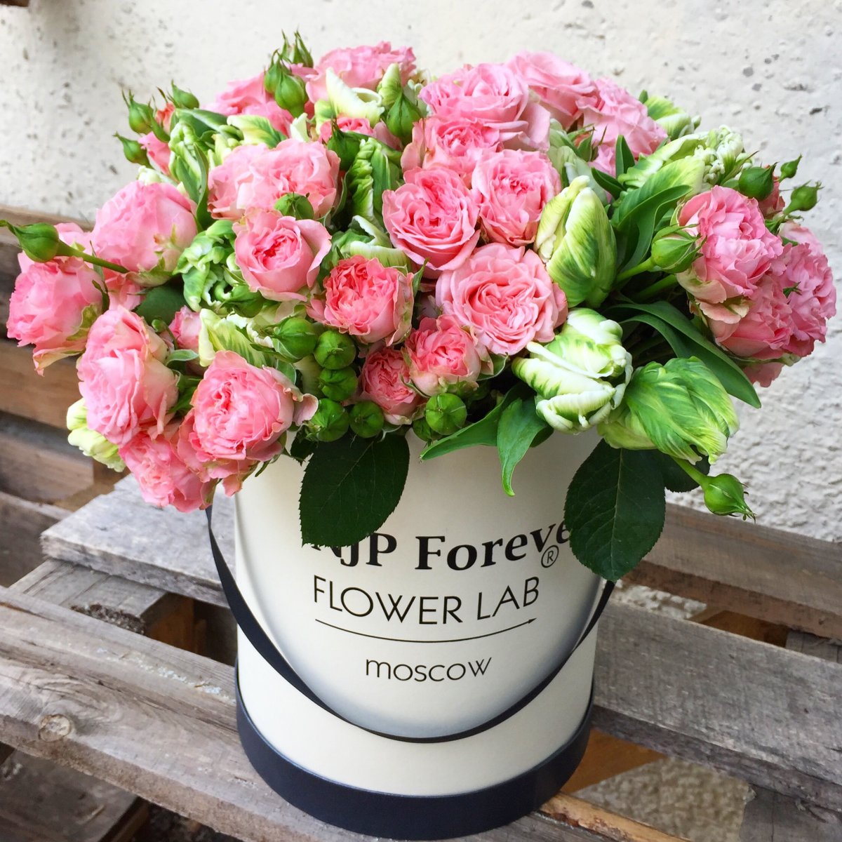 Красивые букеты в коробках