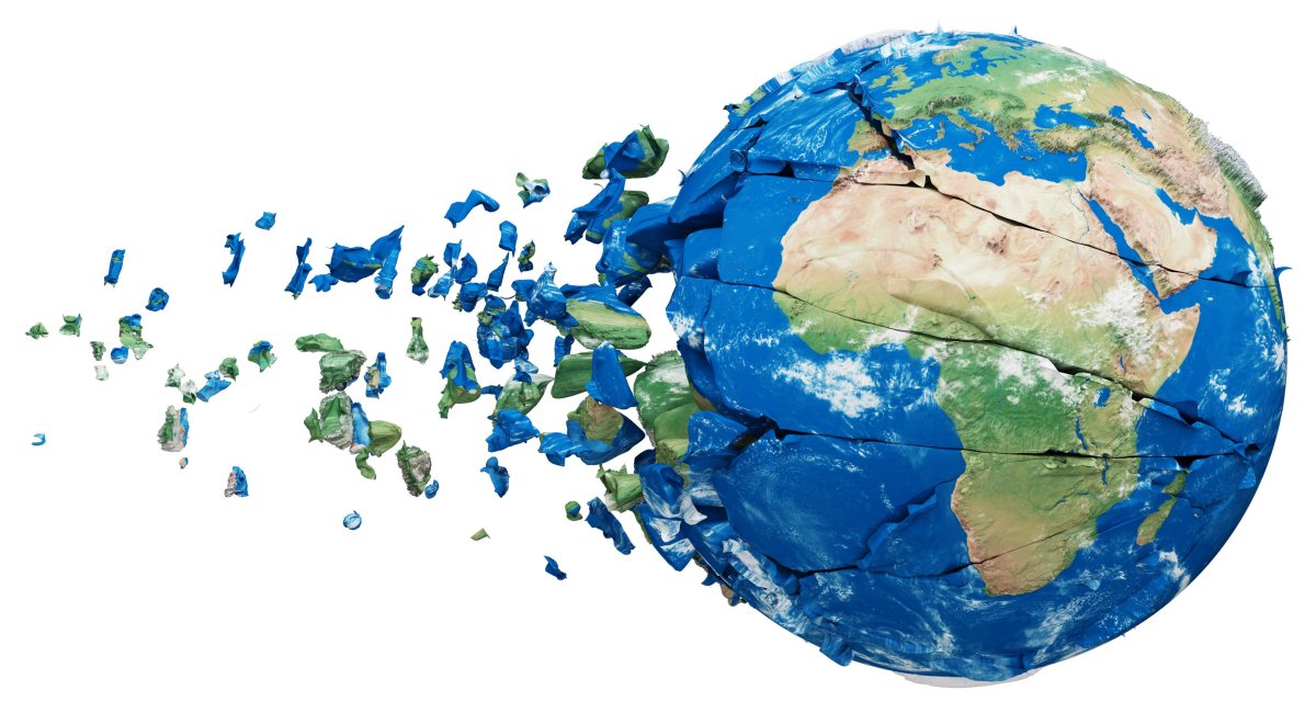 Земной шар пополам