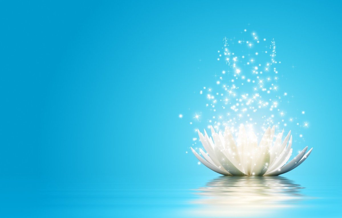 Поздравления с днём рождения женщине сирень