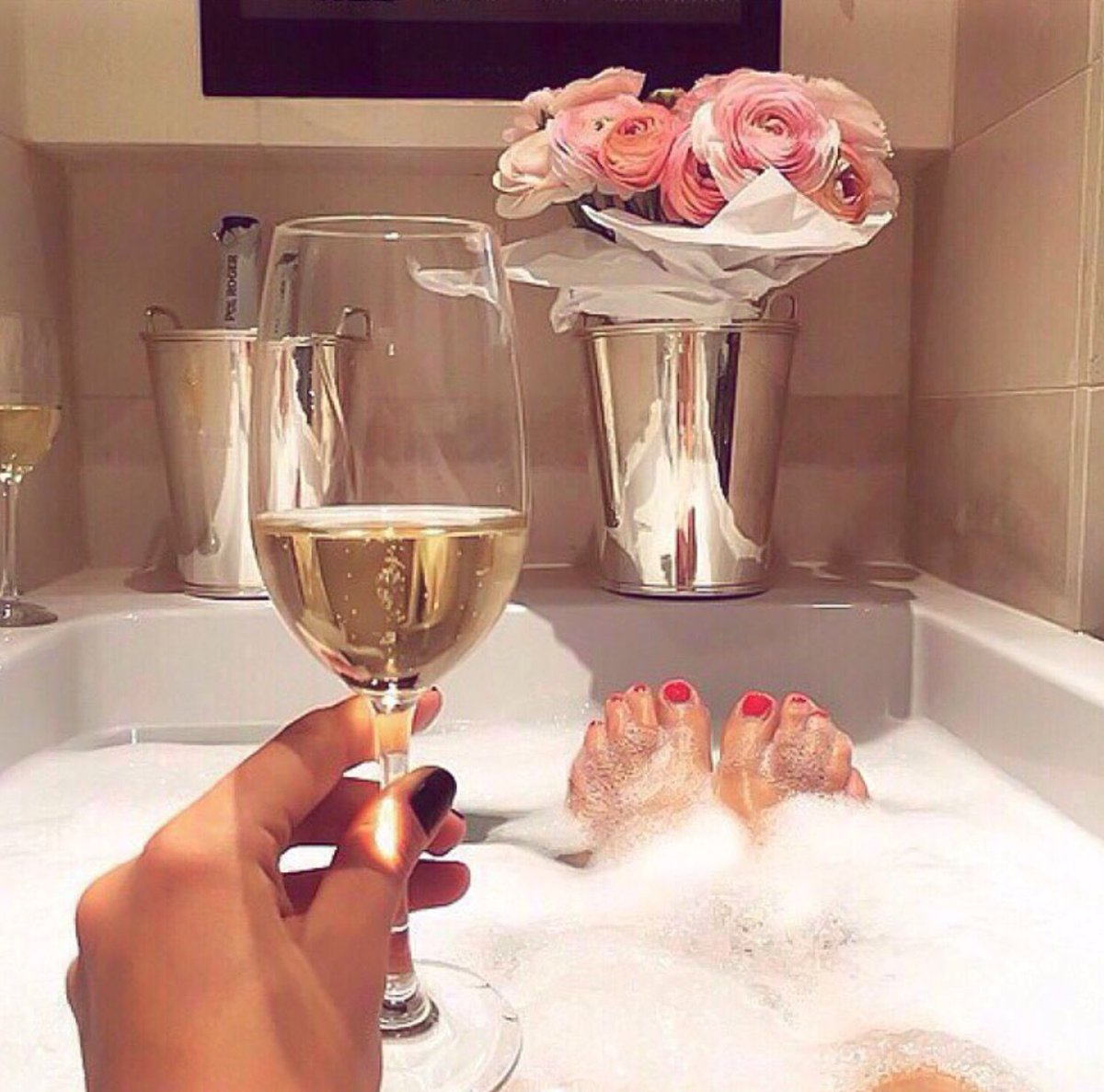 Люди лезут в чужую жизнь