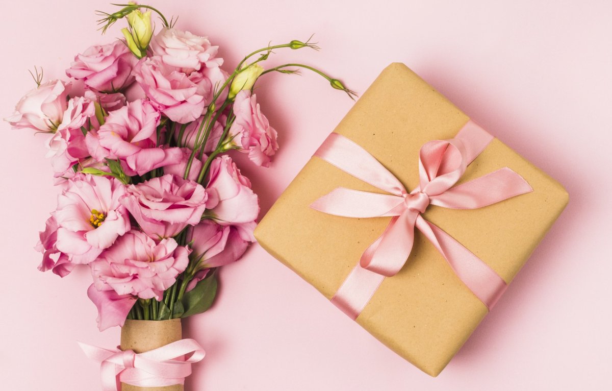 Весенний подарок