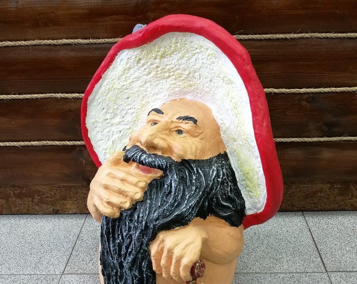 Ватная игрушка старичок Боровичок