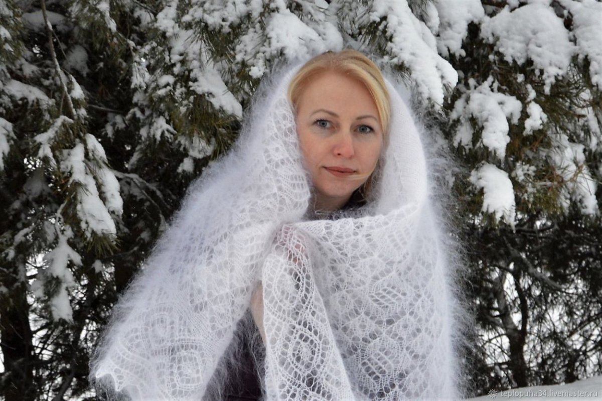 Урюпинский пуховый платок