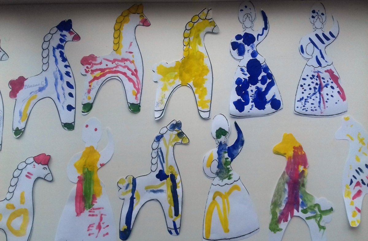 Рисование Дымковская игрушка 2 младшая