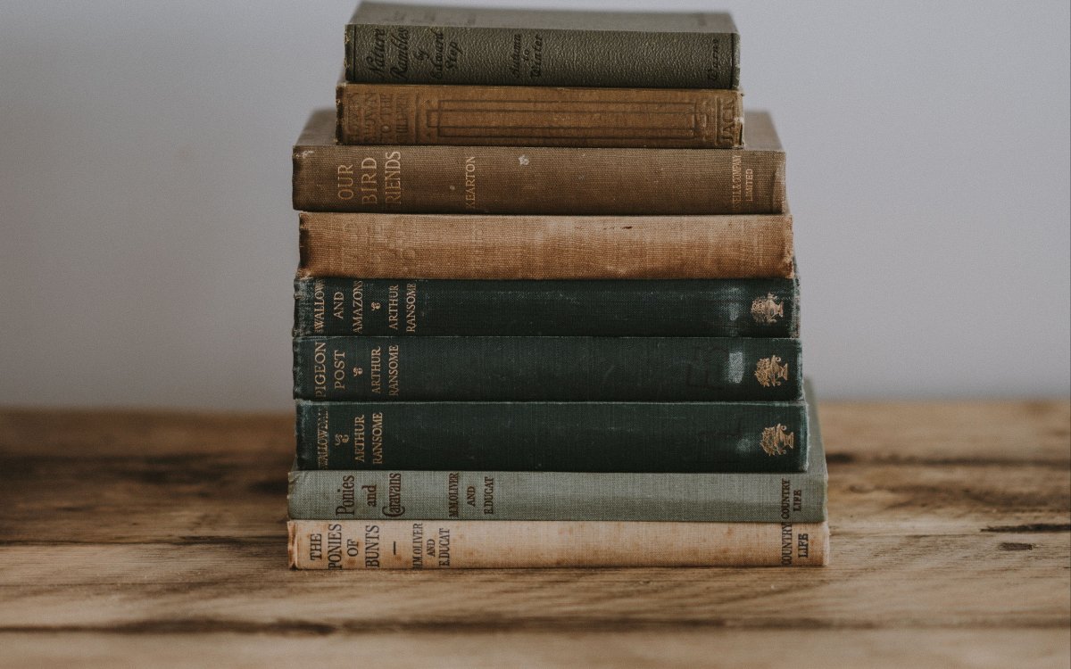 Старинные книги