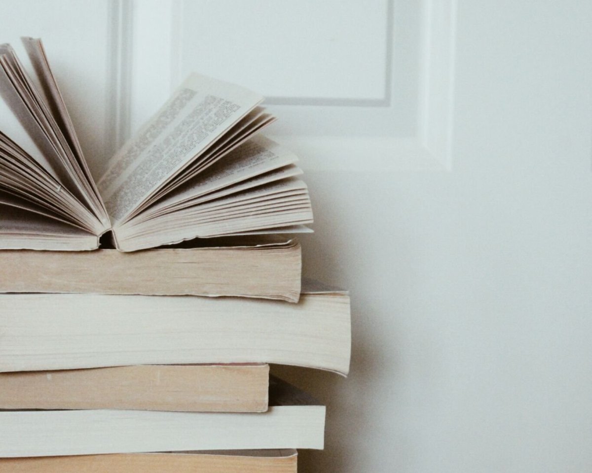 Книжная Эстетика