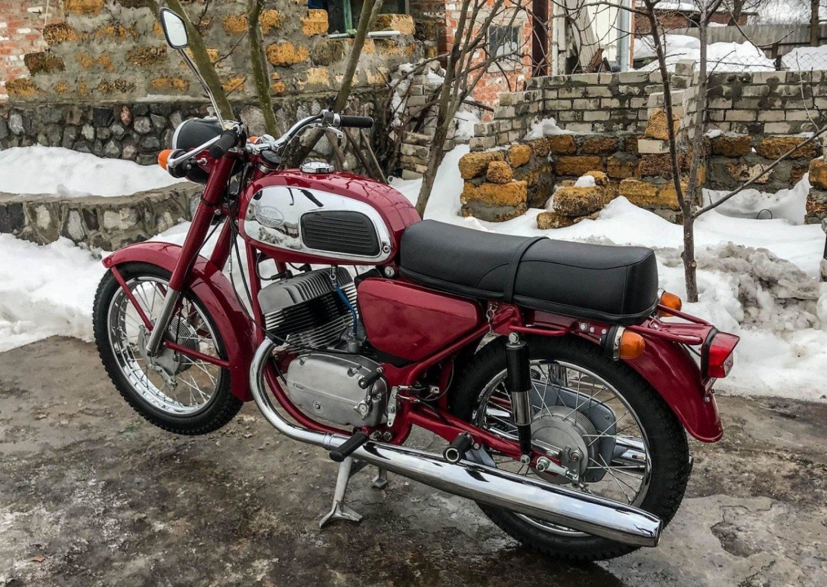 Ява 634 Вишневка