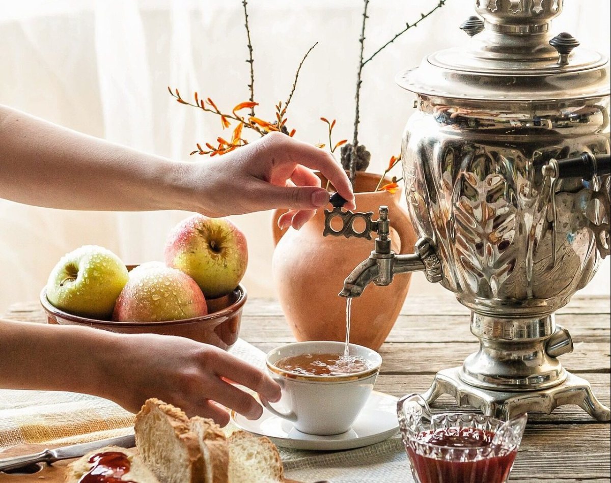 Скромное чаепитие