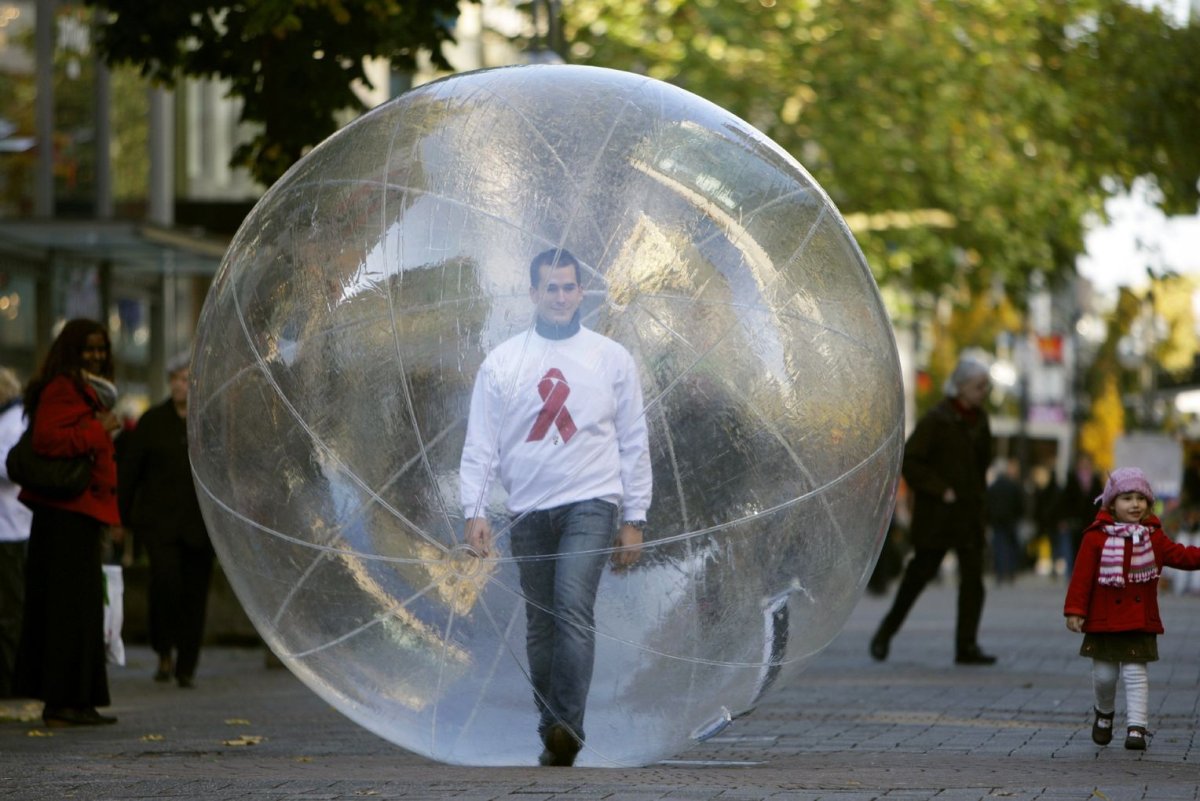 Вращающаяся девушка