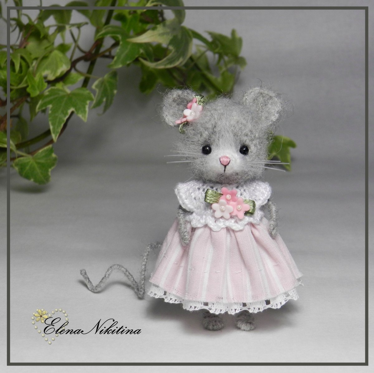 Мышка в платье