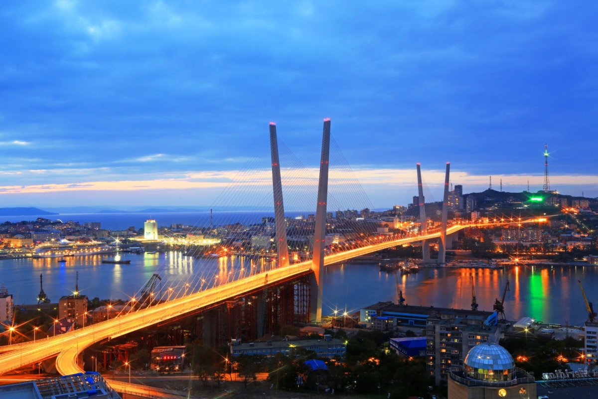 Золотой мост Москва