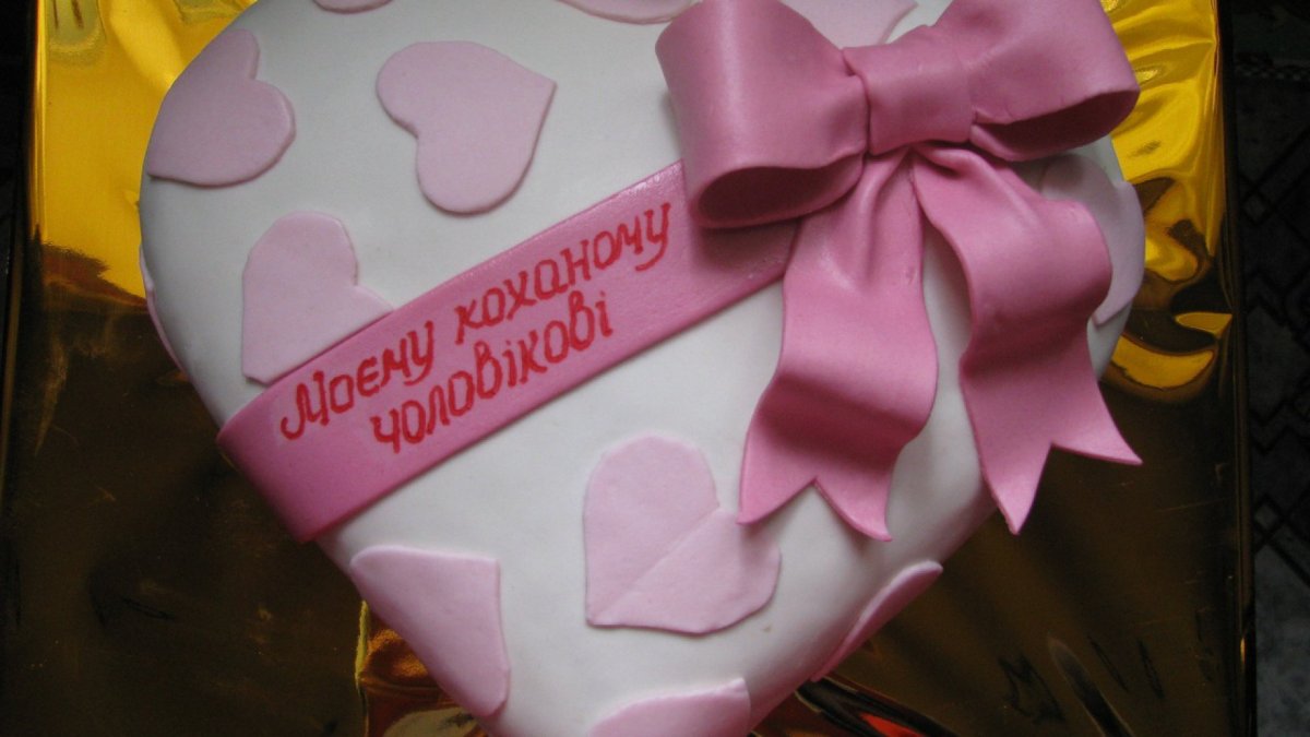 Так выпьем же за это