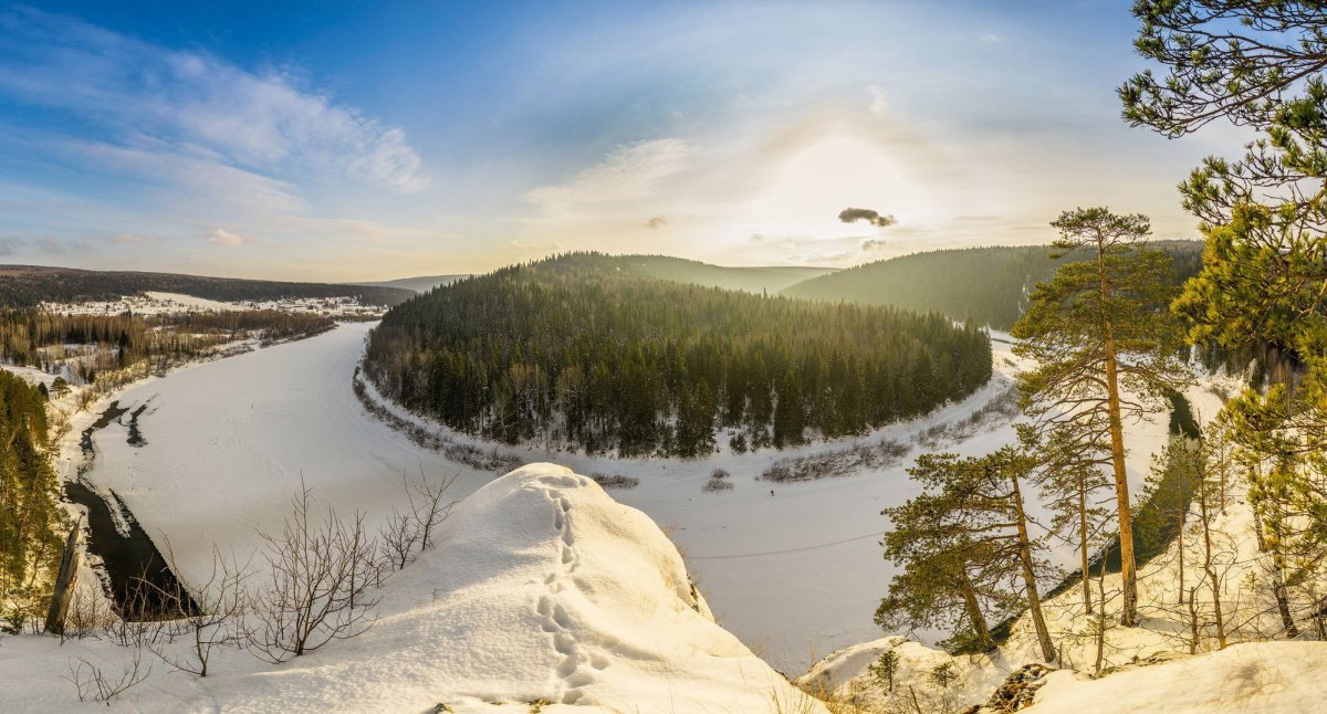 Красный камень Чусовая