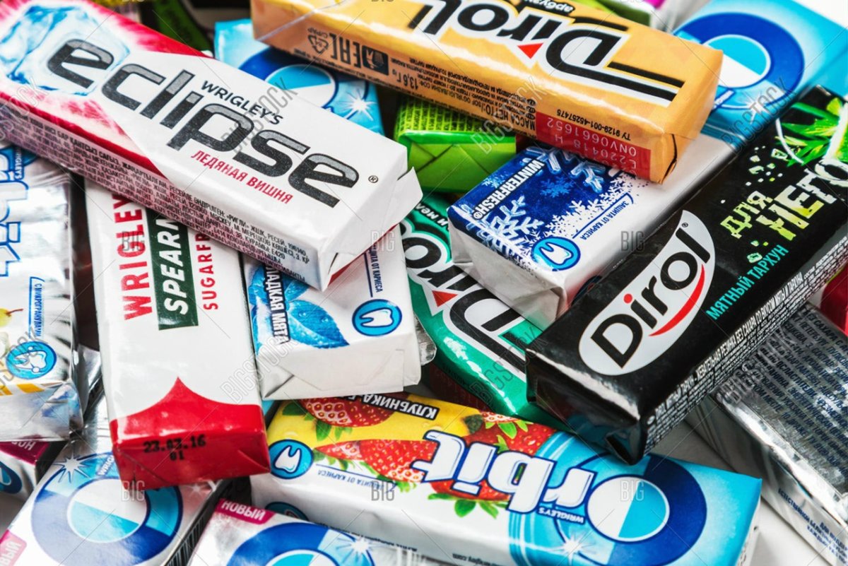 Много жевательной резинки