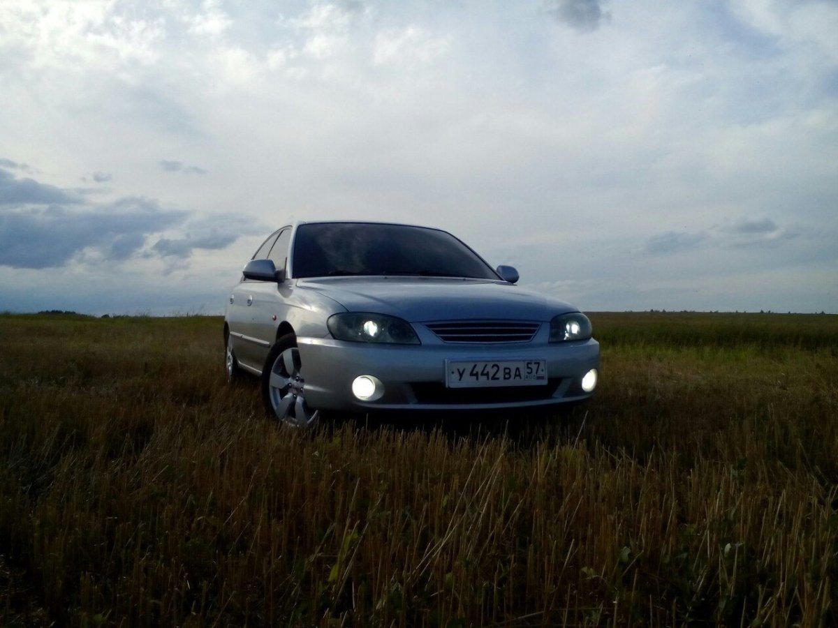 Kia Spectra красивая