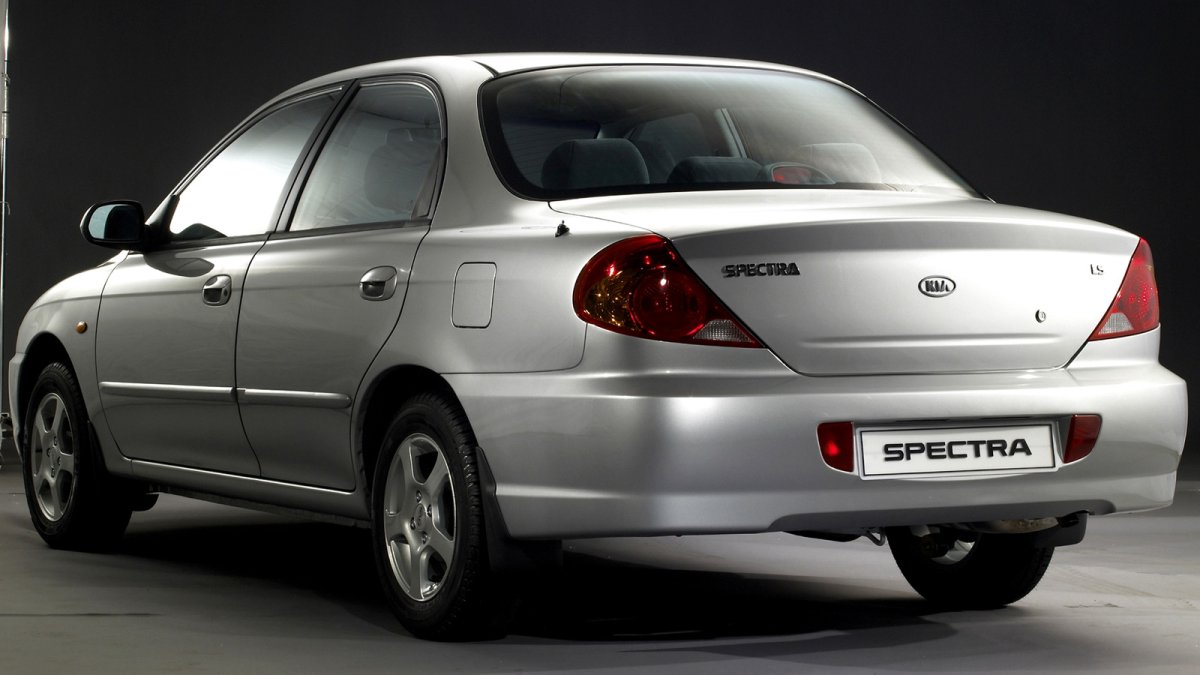 Kia Spectra 2000