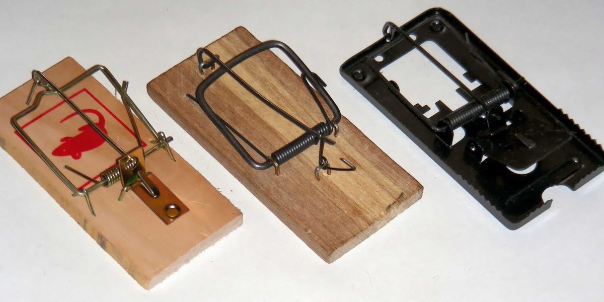 Старинная мышеловка