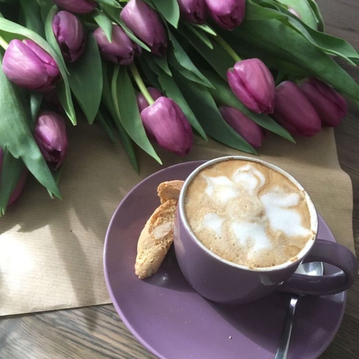 Утренние тюльпаны