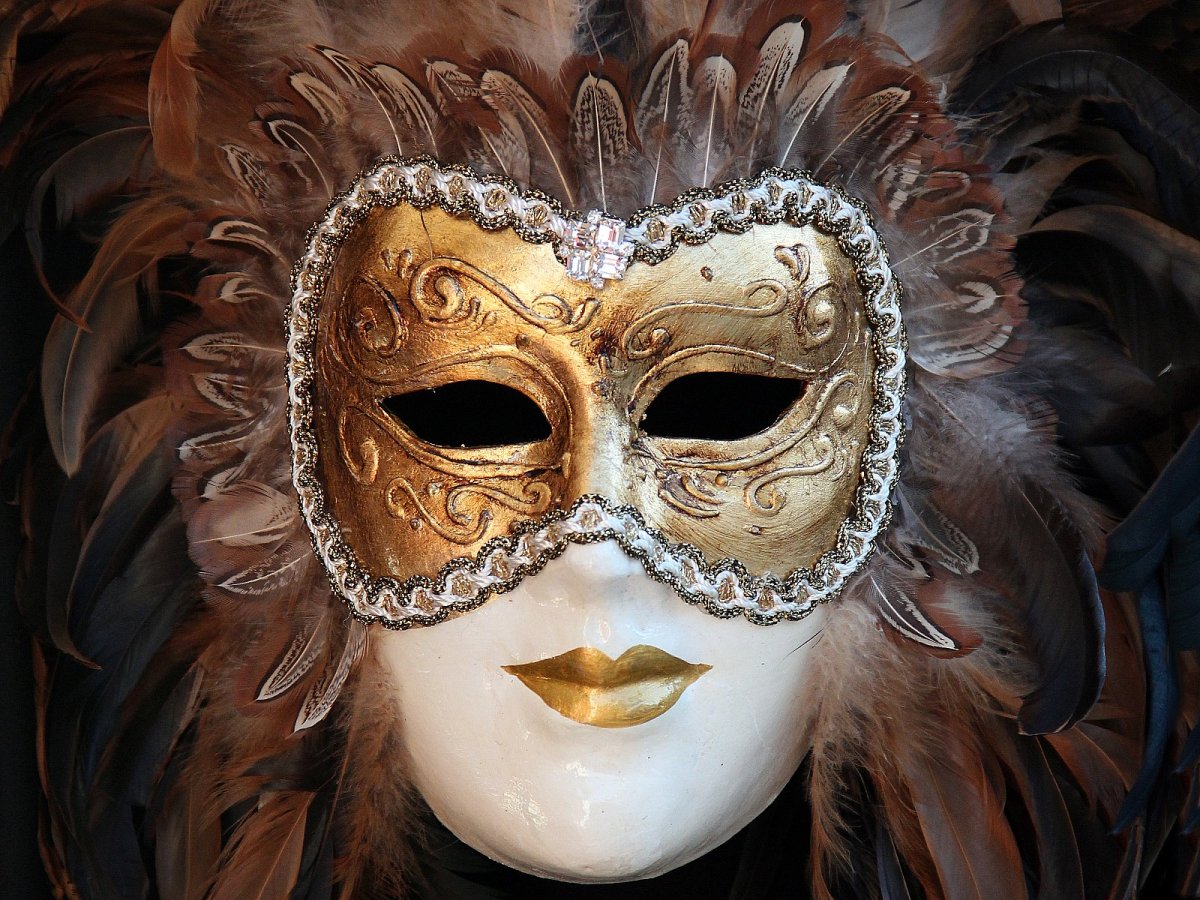 Трафареты карнавальных масок для лица