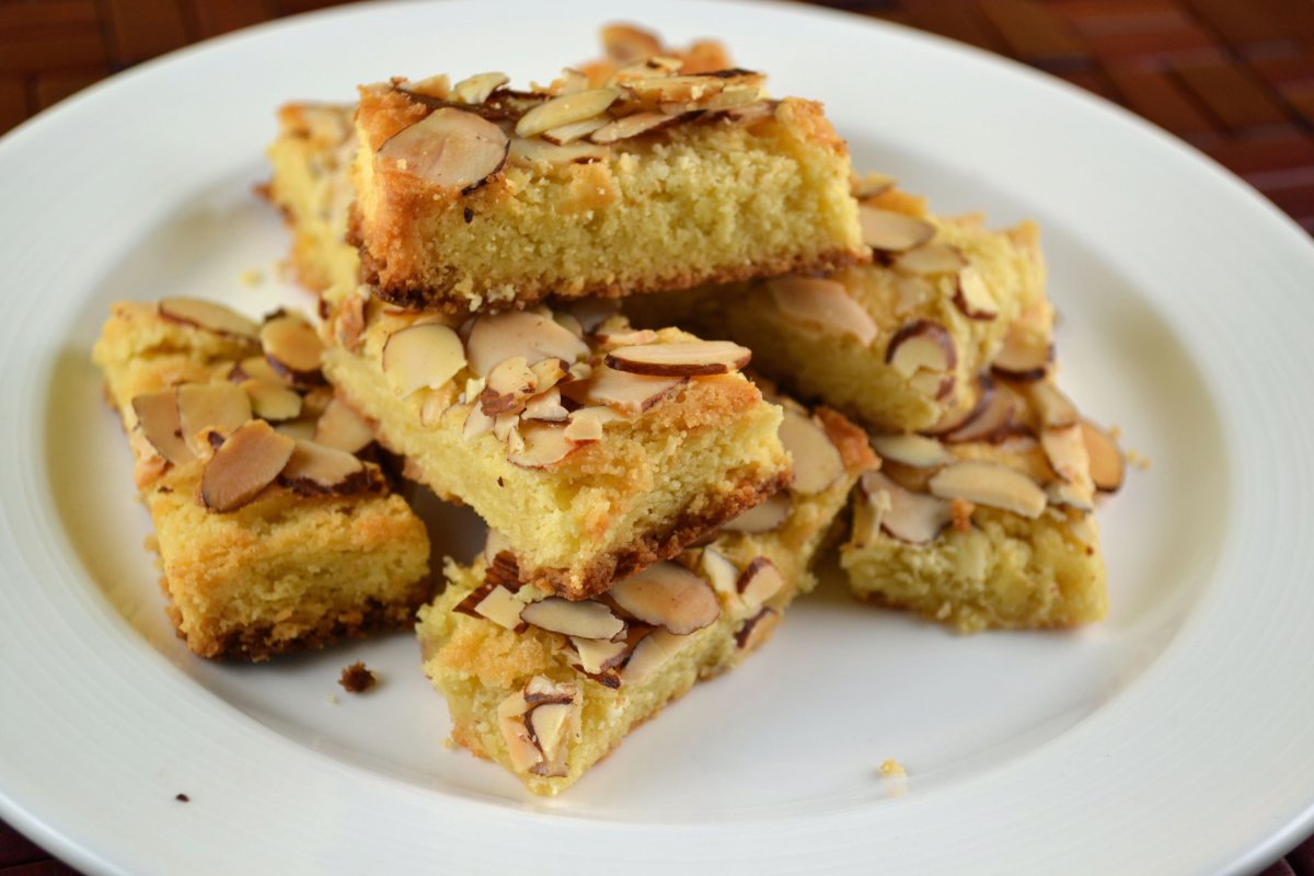 Пары на балу