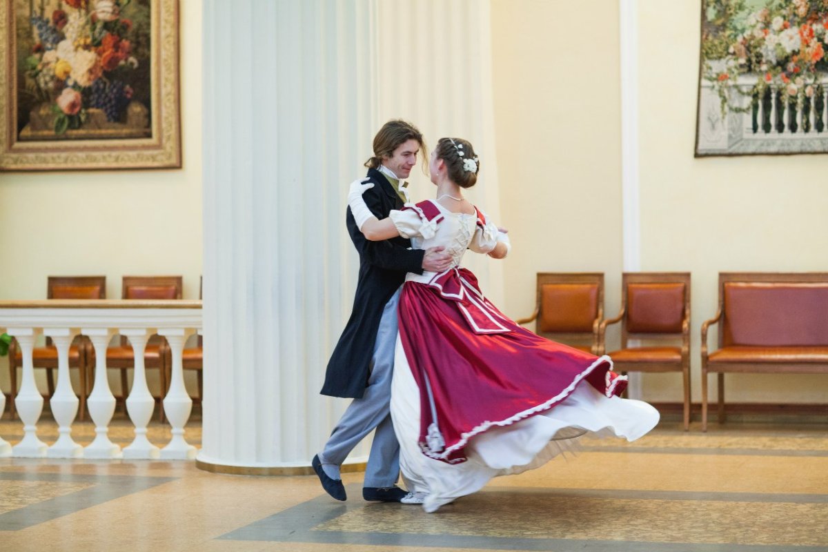 Балы 19 века презентация