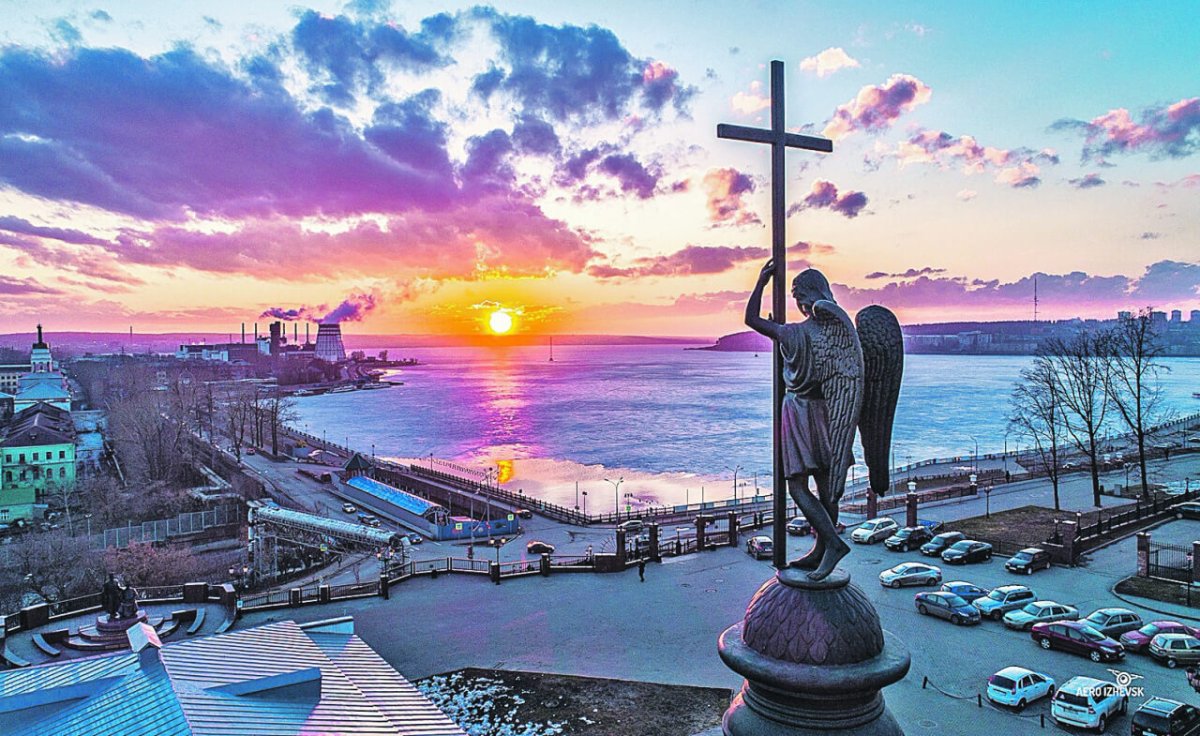 Михайловская колонна Ижевск