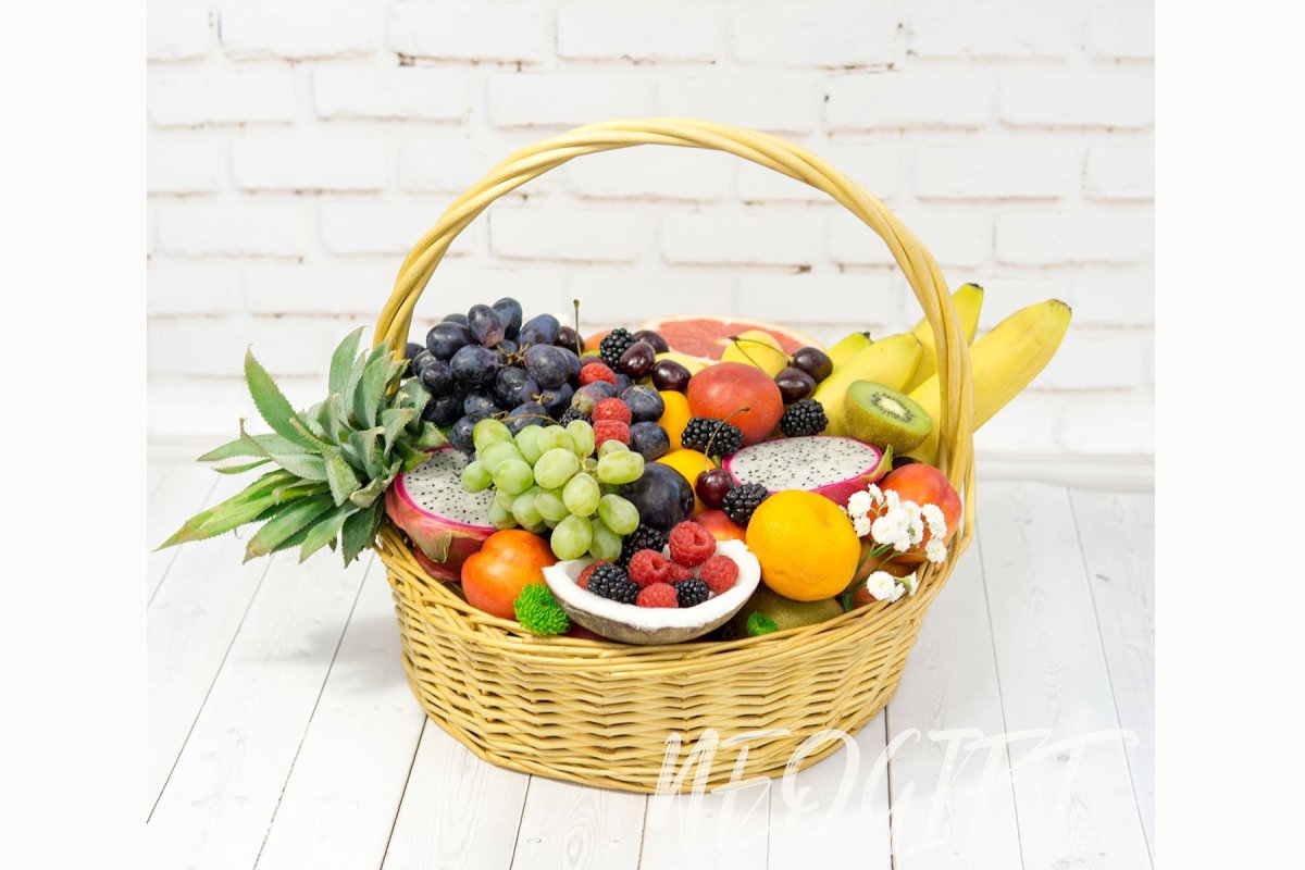 Корзина фруктов