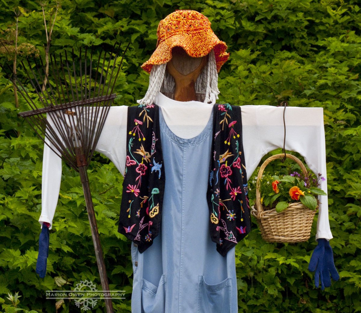 Креативные чучела для огорода