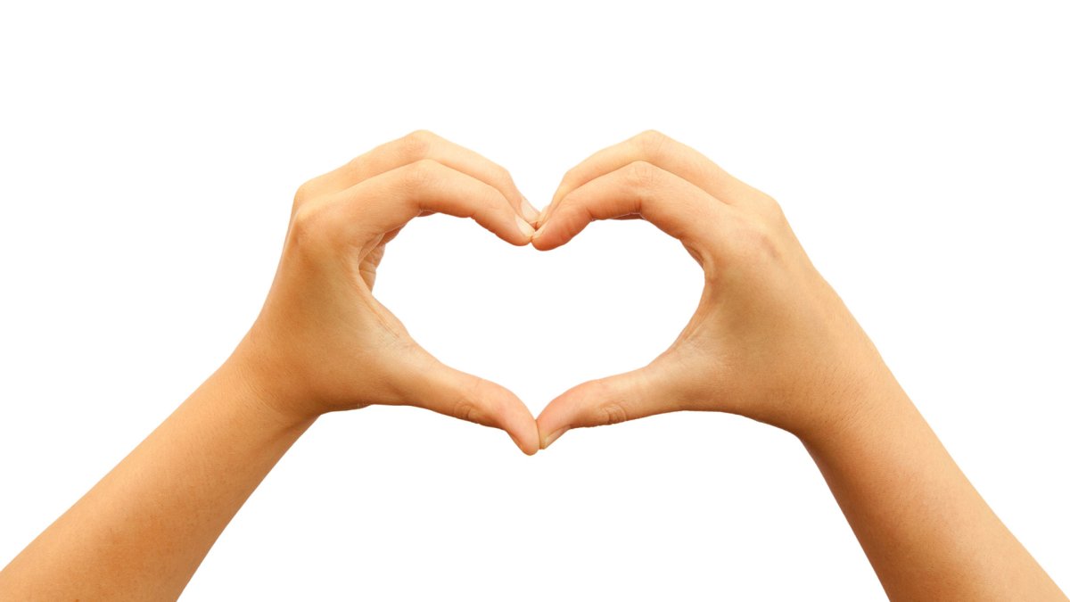 Руки в форме сердца
