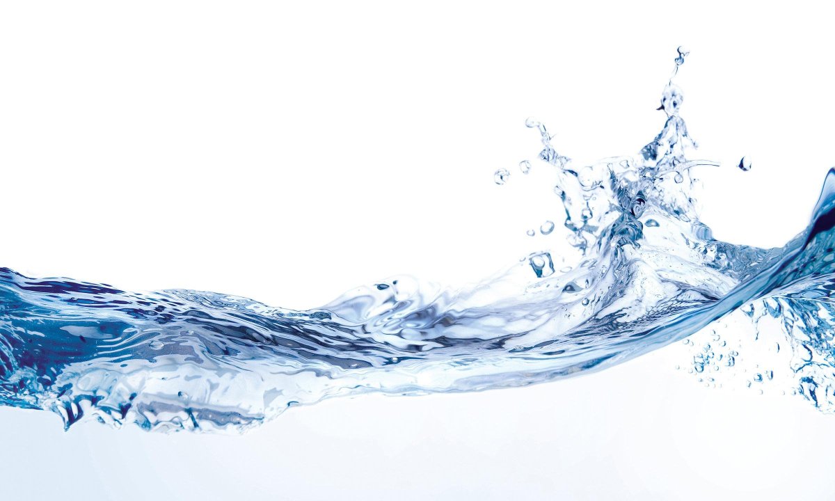 Вода на прозрачном фоне