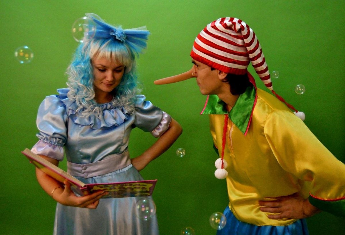 Раскраска Мальвины