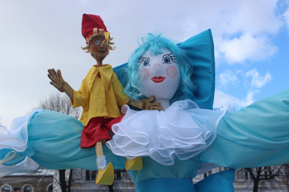 Автор золотой ключик и приключения Буратино