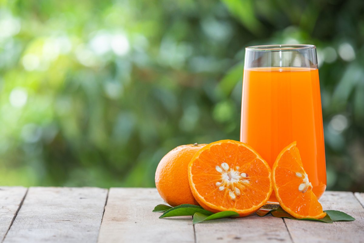 Желтый напиток