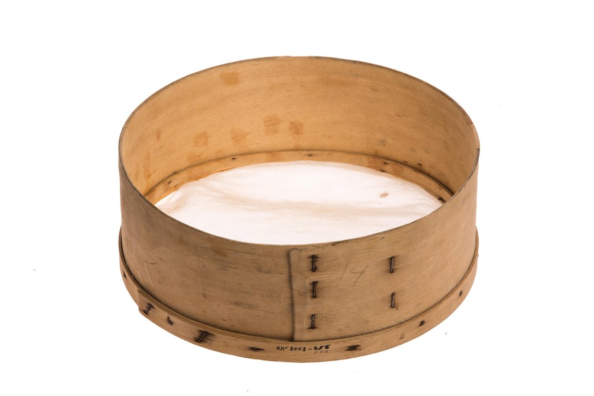 Сито для просеивания муки деревянное