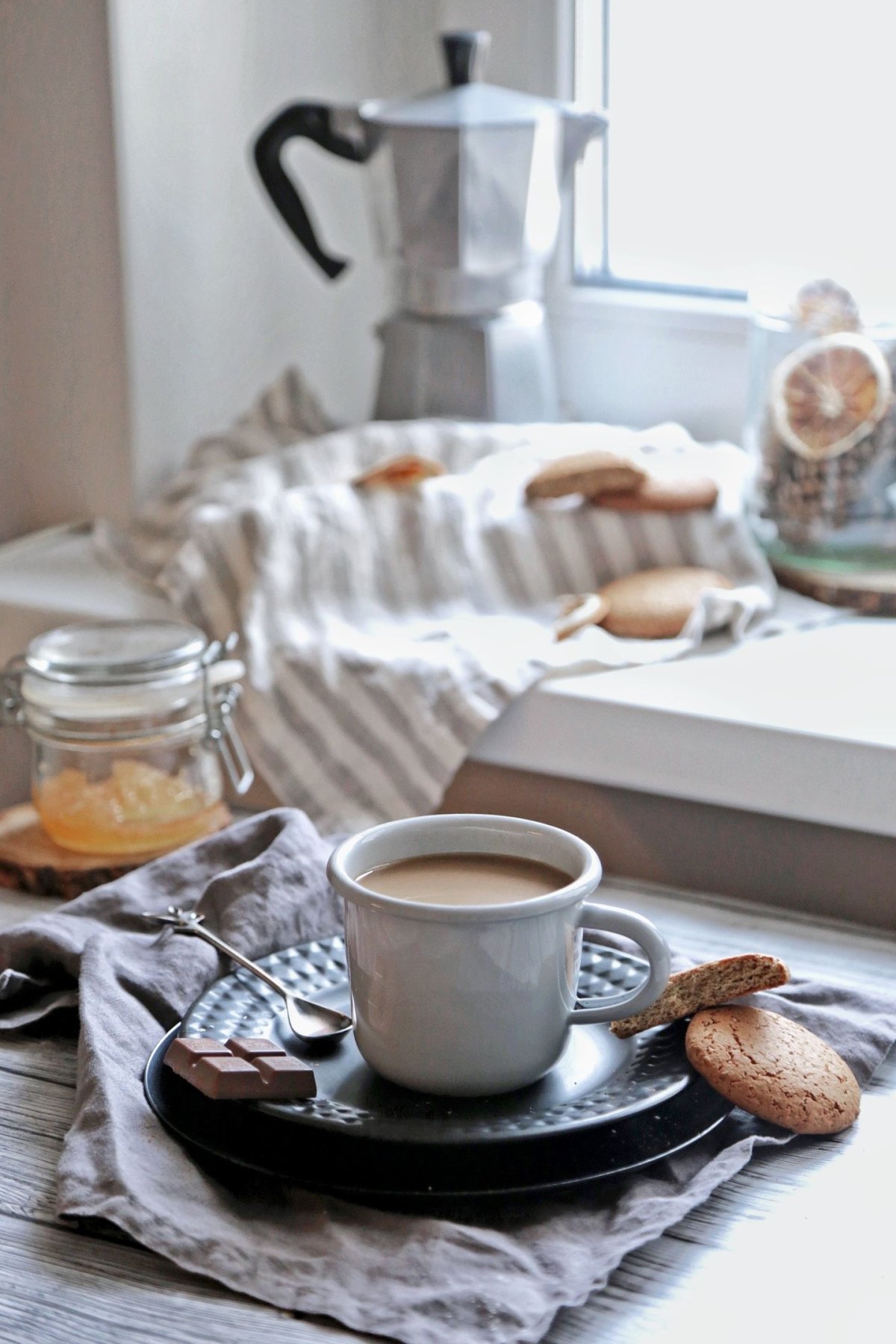 Овсянка и кофе на завтрак