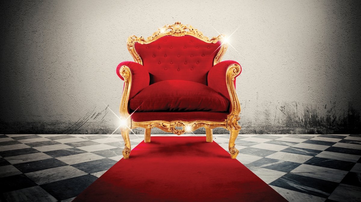 Трон арт Королевский