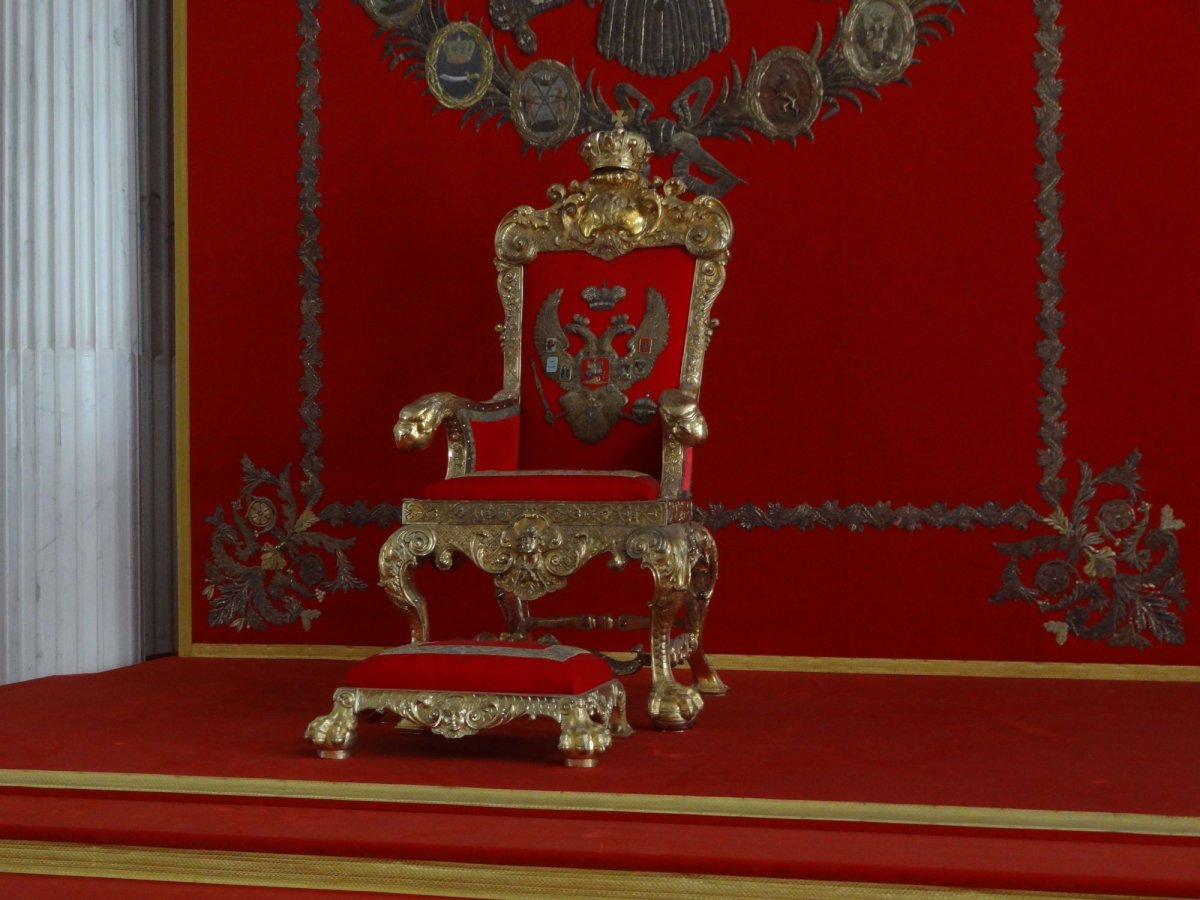 Трон Российской империи Эрмитаж