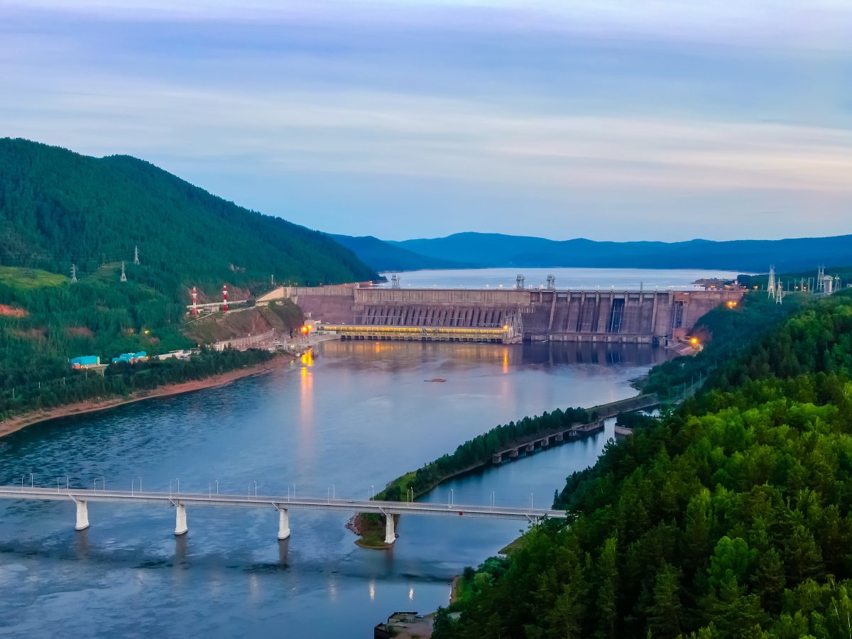 Красноярская ГЭС Дивногорск
