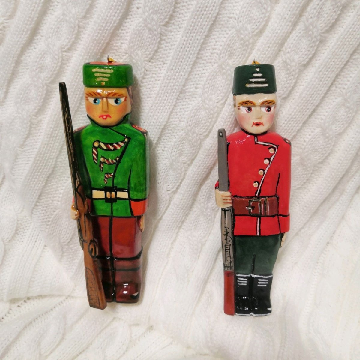 Солдатики из дерева