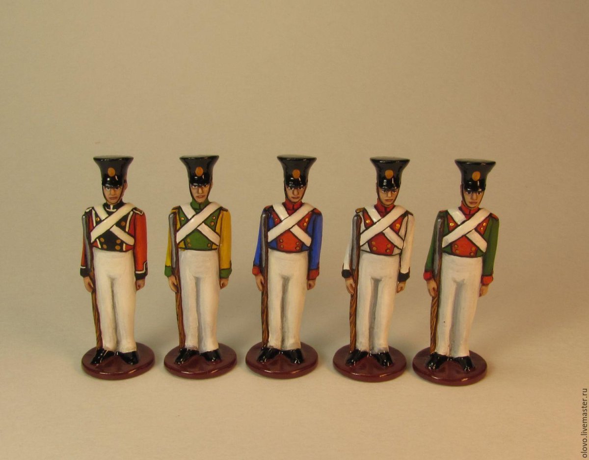 Деревянные солдатики