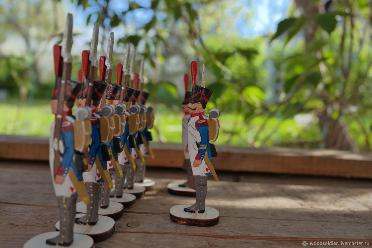 Деревянные солдатики