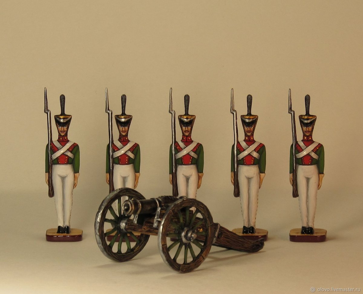 Деревянные солдатики