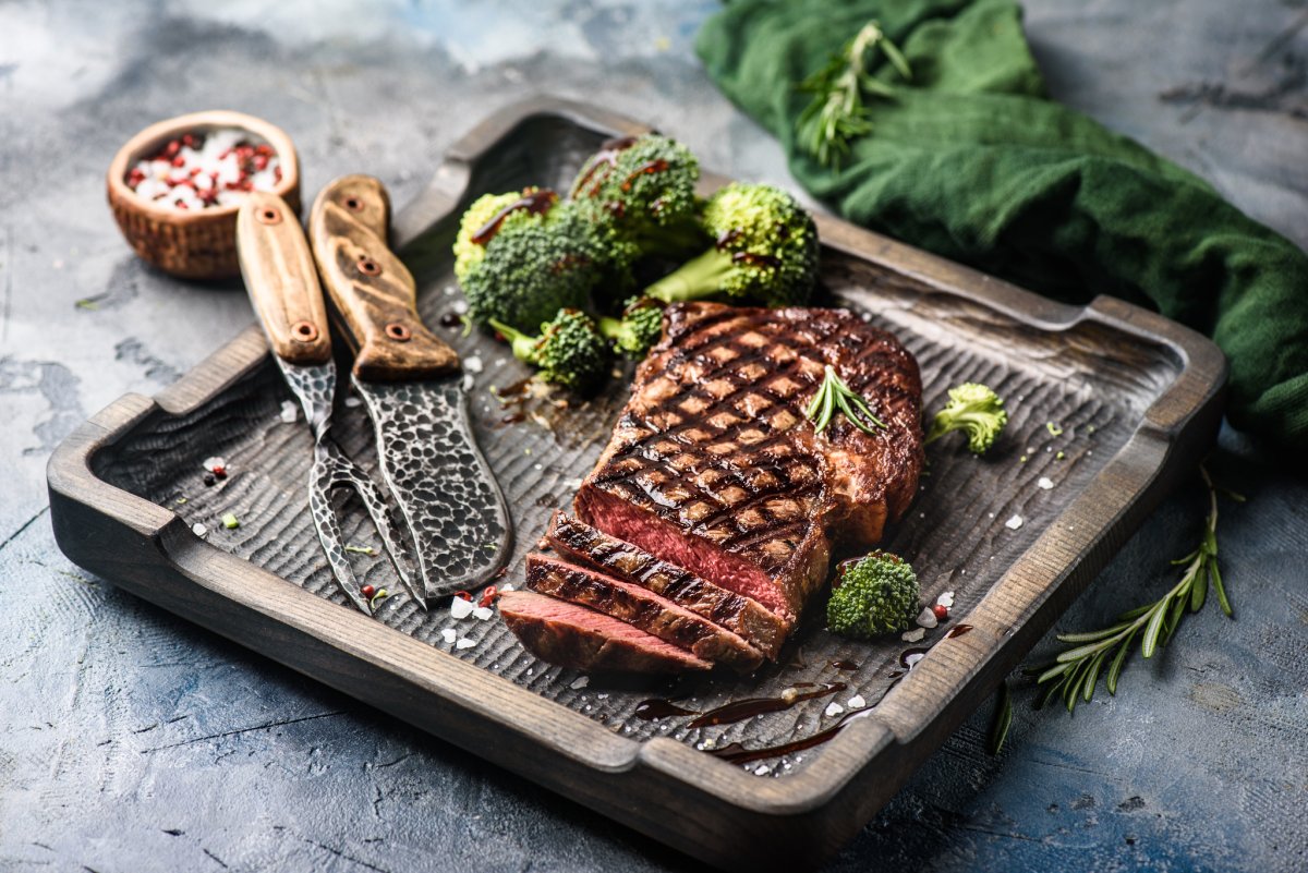 Стейк Рибай еда