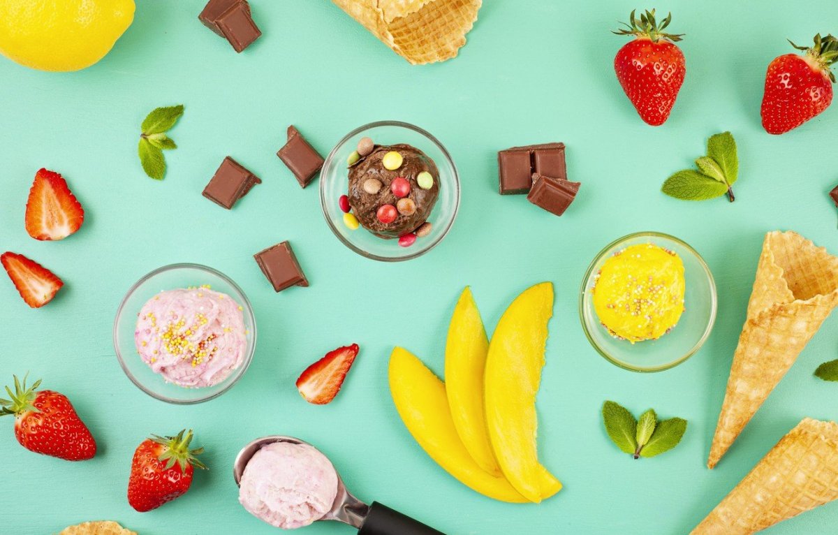 Фруктовый десерт вид сверху