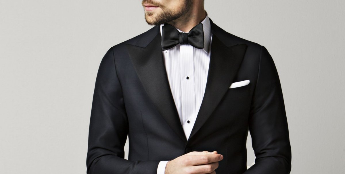 Смокинг с бабочкой