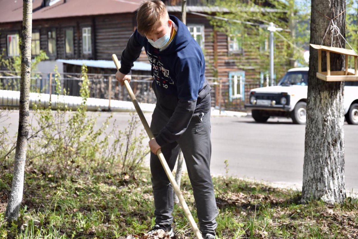 Уборка территории подростки