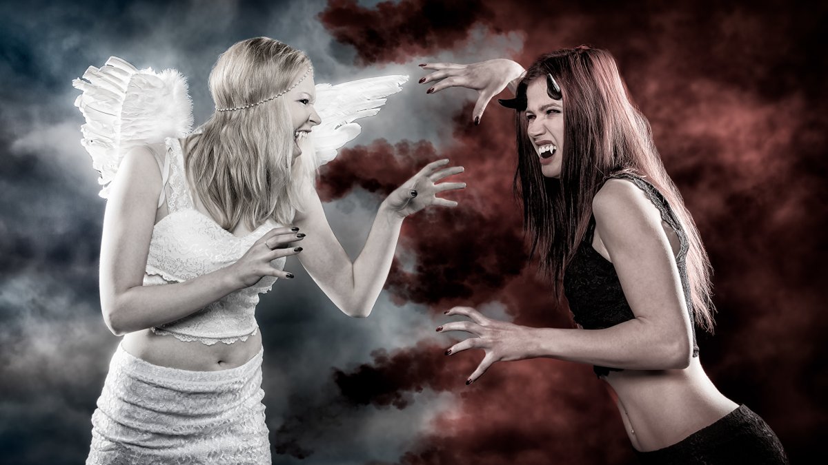 Ангел и демон 2011