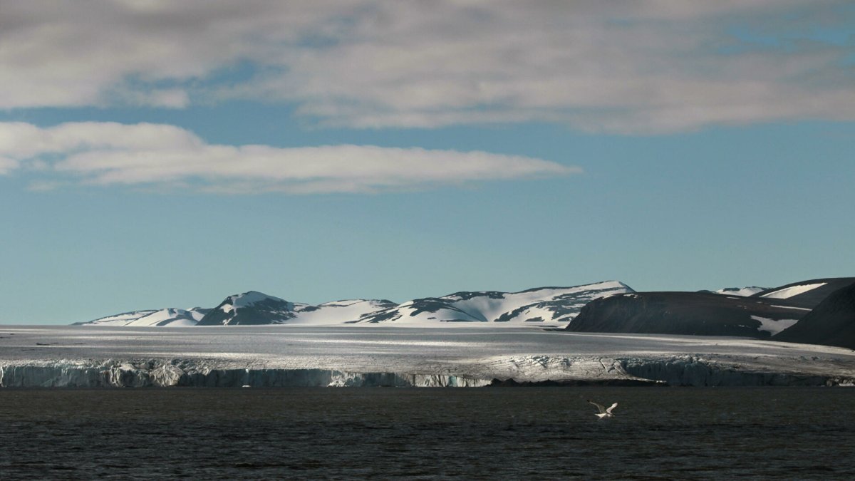 Поселок Белушья губа новая земля